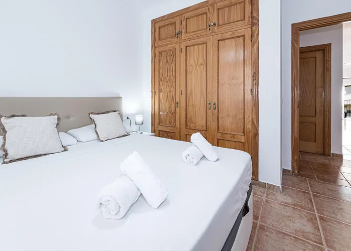 Torrecilla Urban - Modern With Rooftop Pool Appartamento *