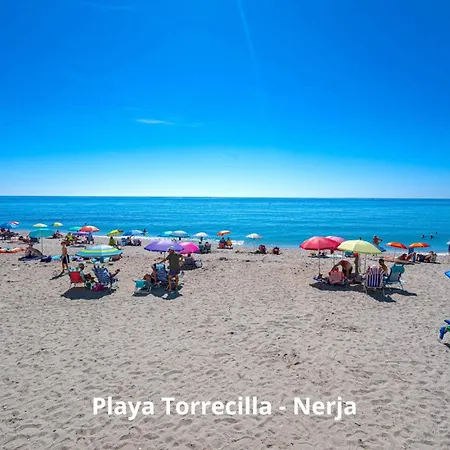 Апартаменти Torrecilla Urban - Modern With Rooftop Pool *